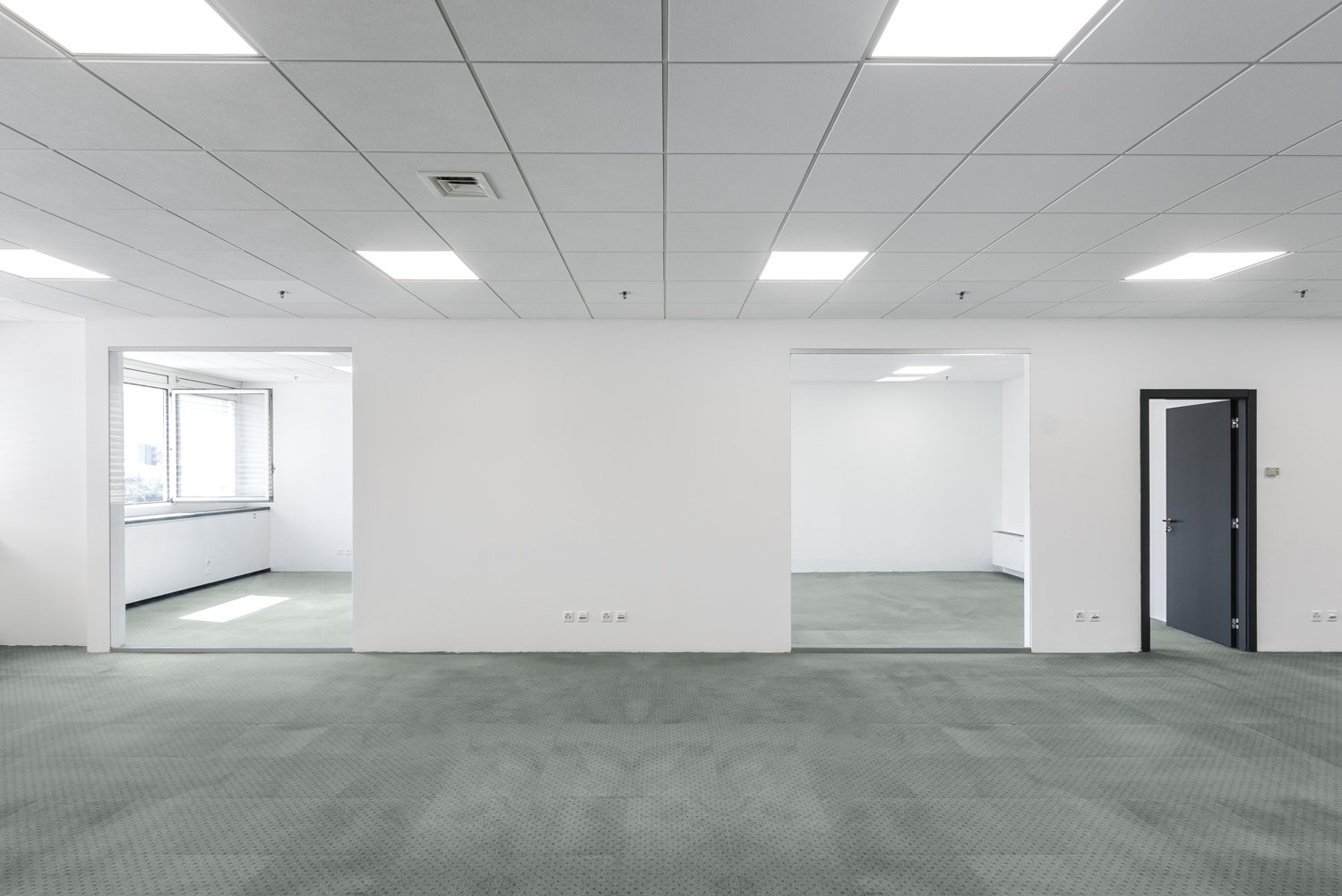 333m² office