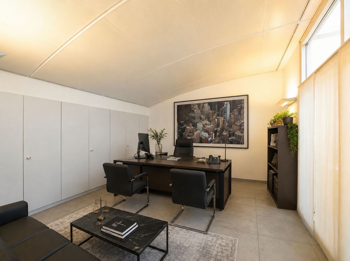 177m² office