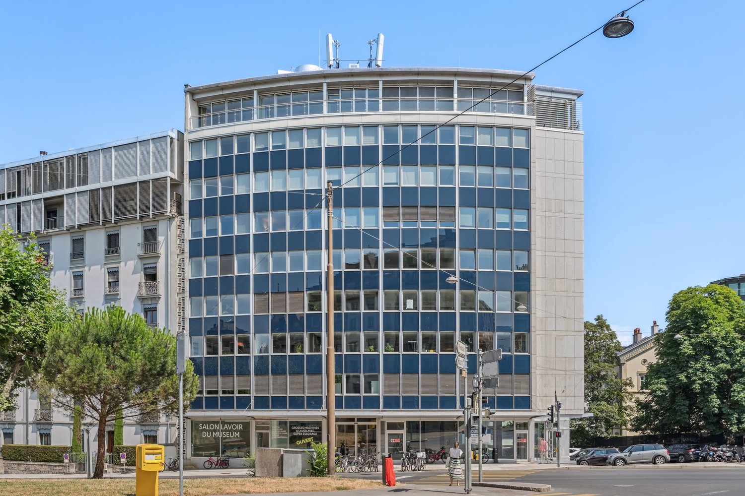 326m² Büro