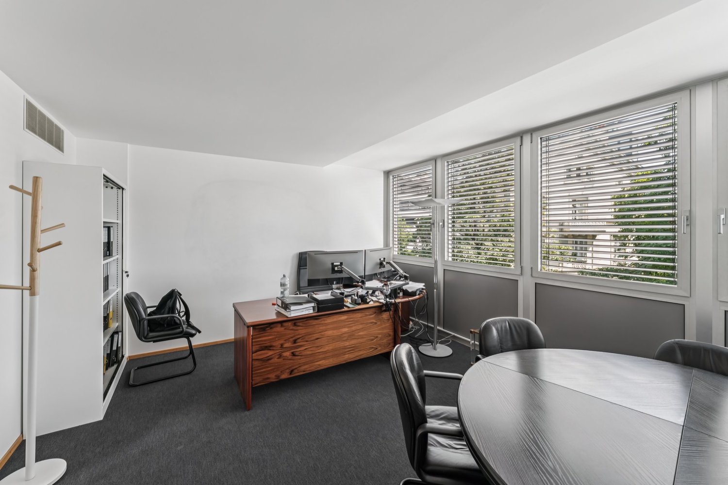 326m² Büro