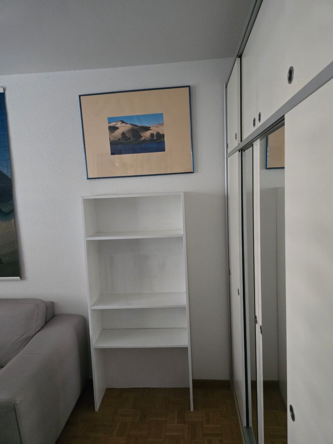 Camera in un appartamento condiviso