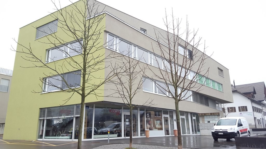 76m² bureau
