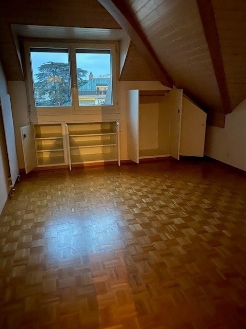 6 ½ rooms attic flat