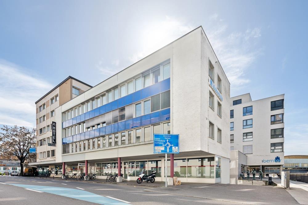 630m² commerciale