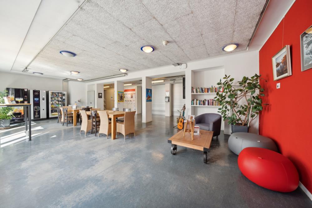 630m² commerciale