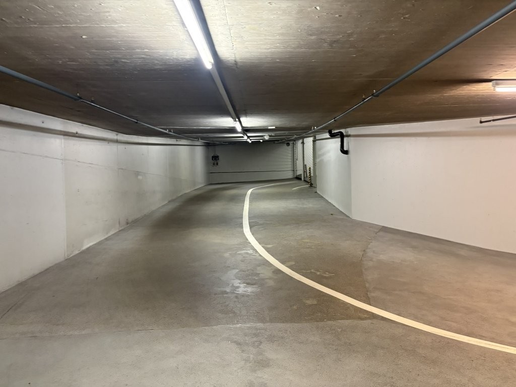 Posto auto interrato