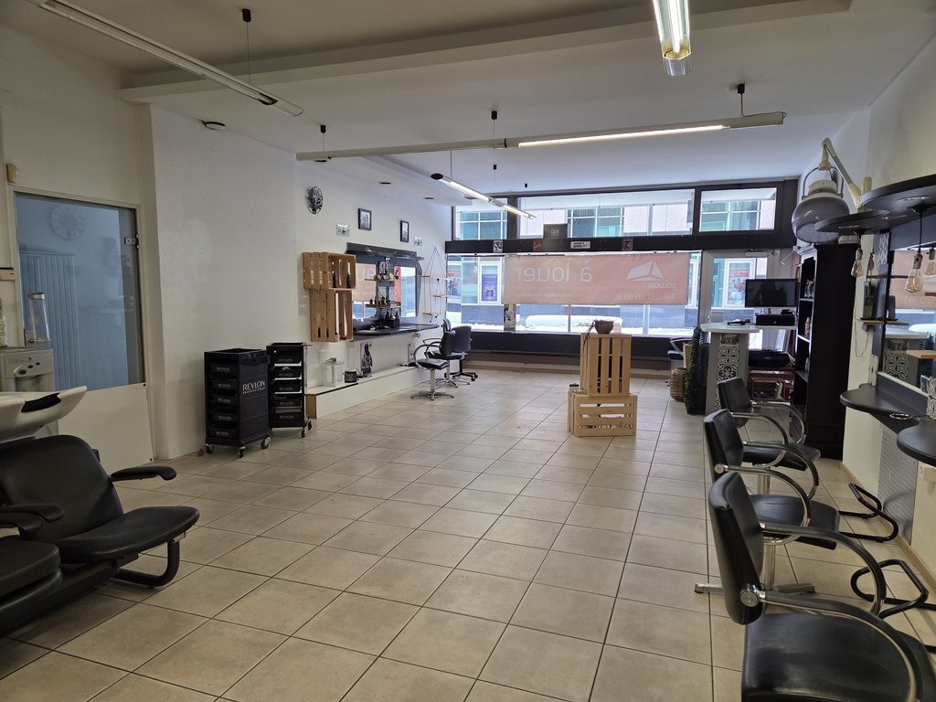 75m² commerciale