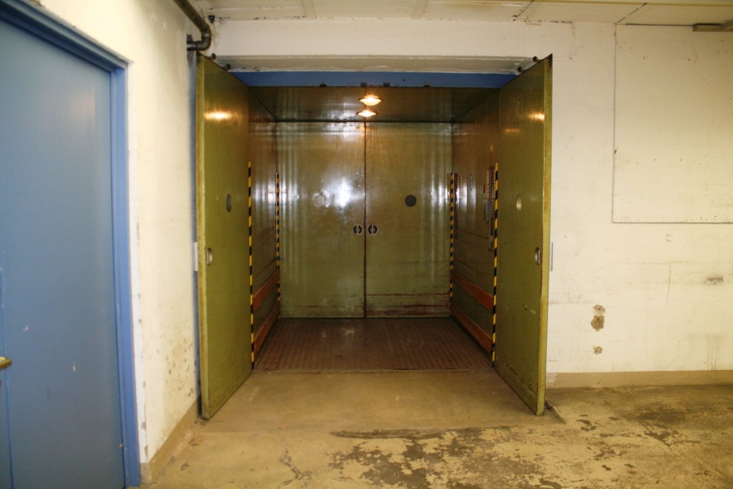 210m² commerciale