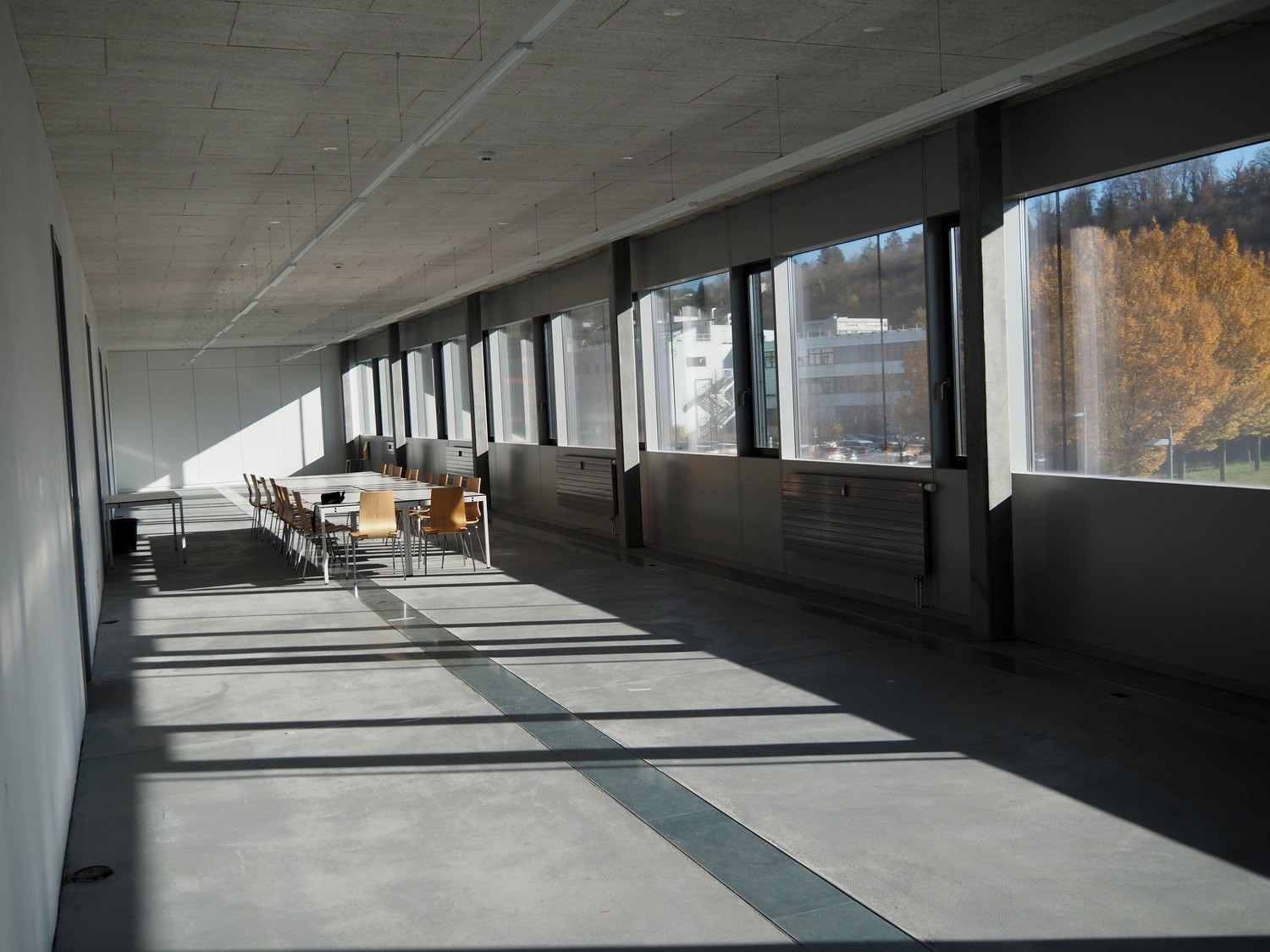 169m² office