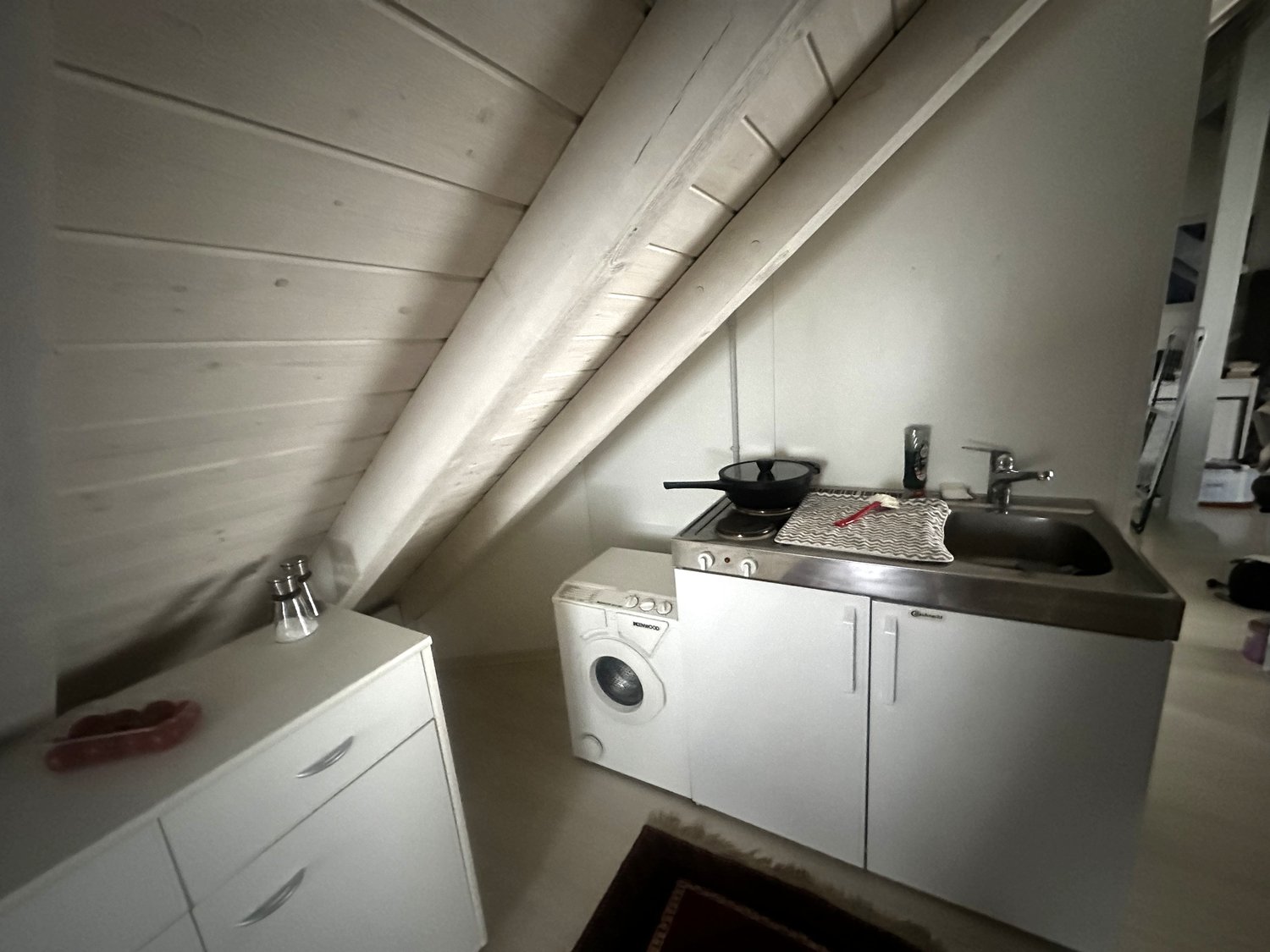 1 room roof flat