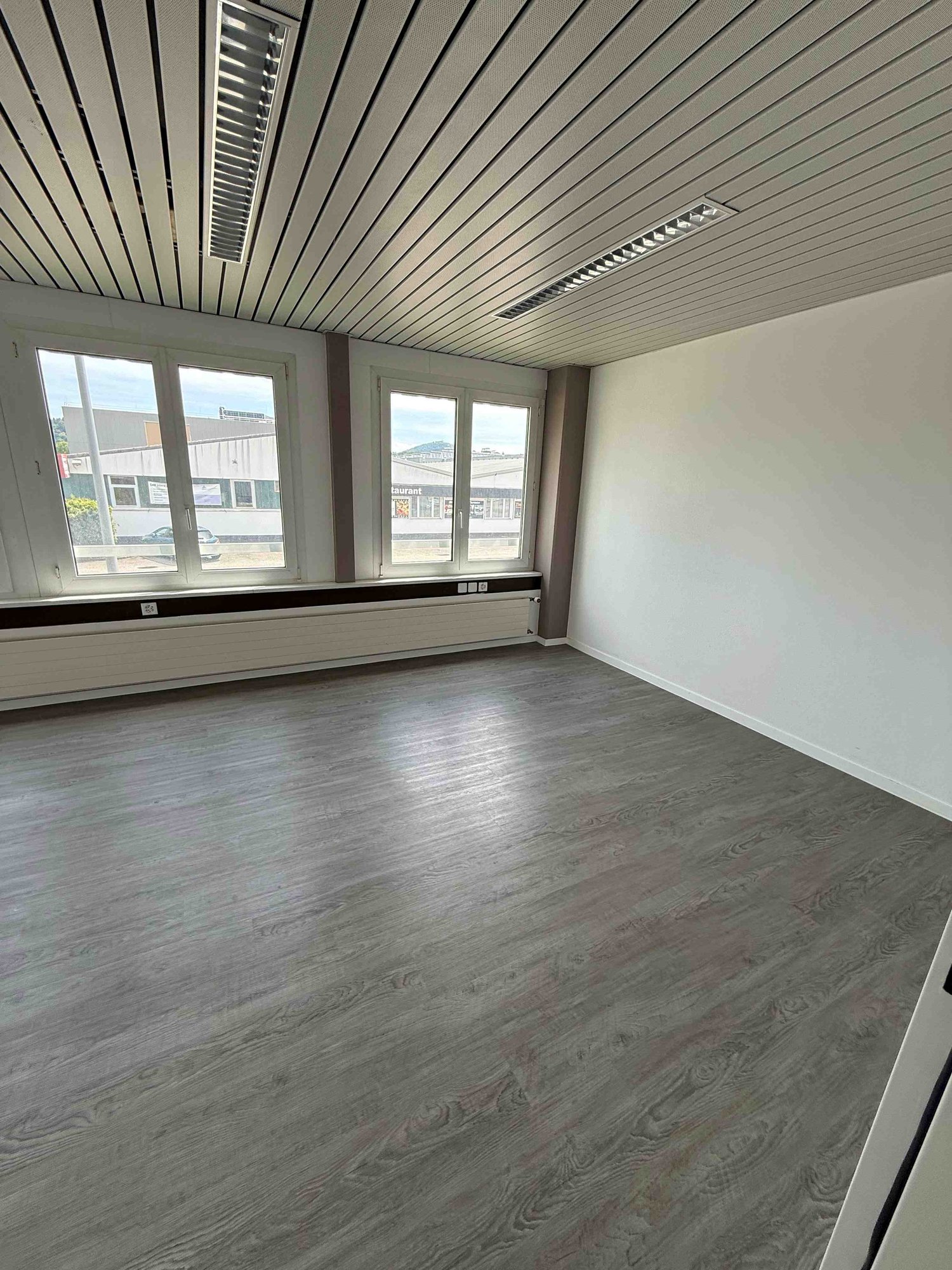 125m² ufficio