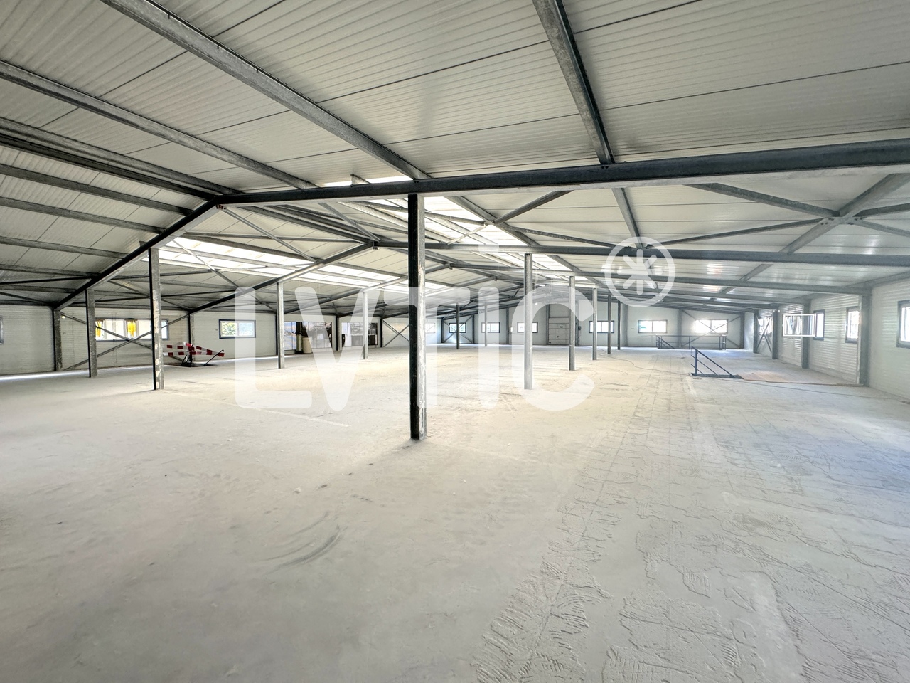 2200m² Industrieobjekt