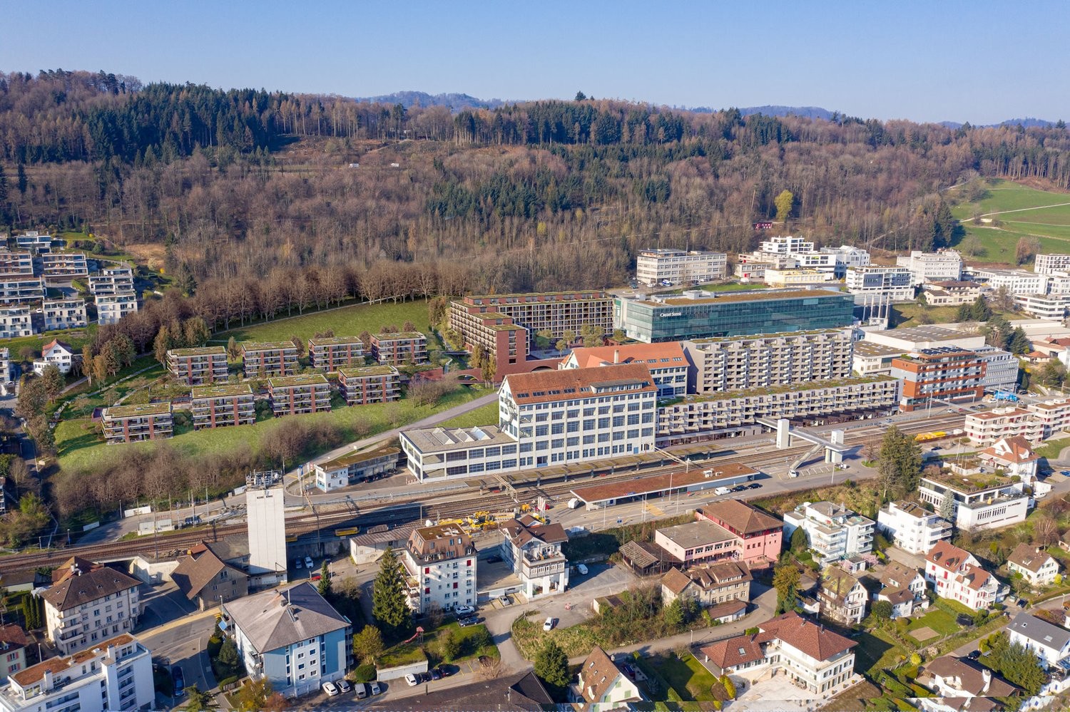 500m² commercial