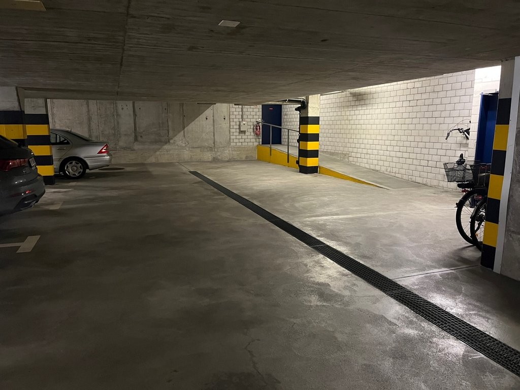 Posto auto interrato