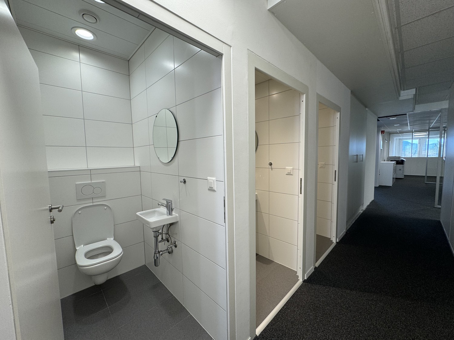 289m² office