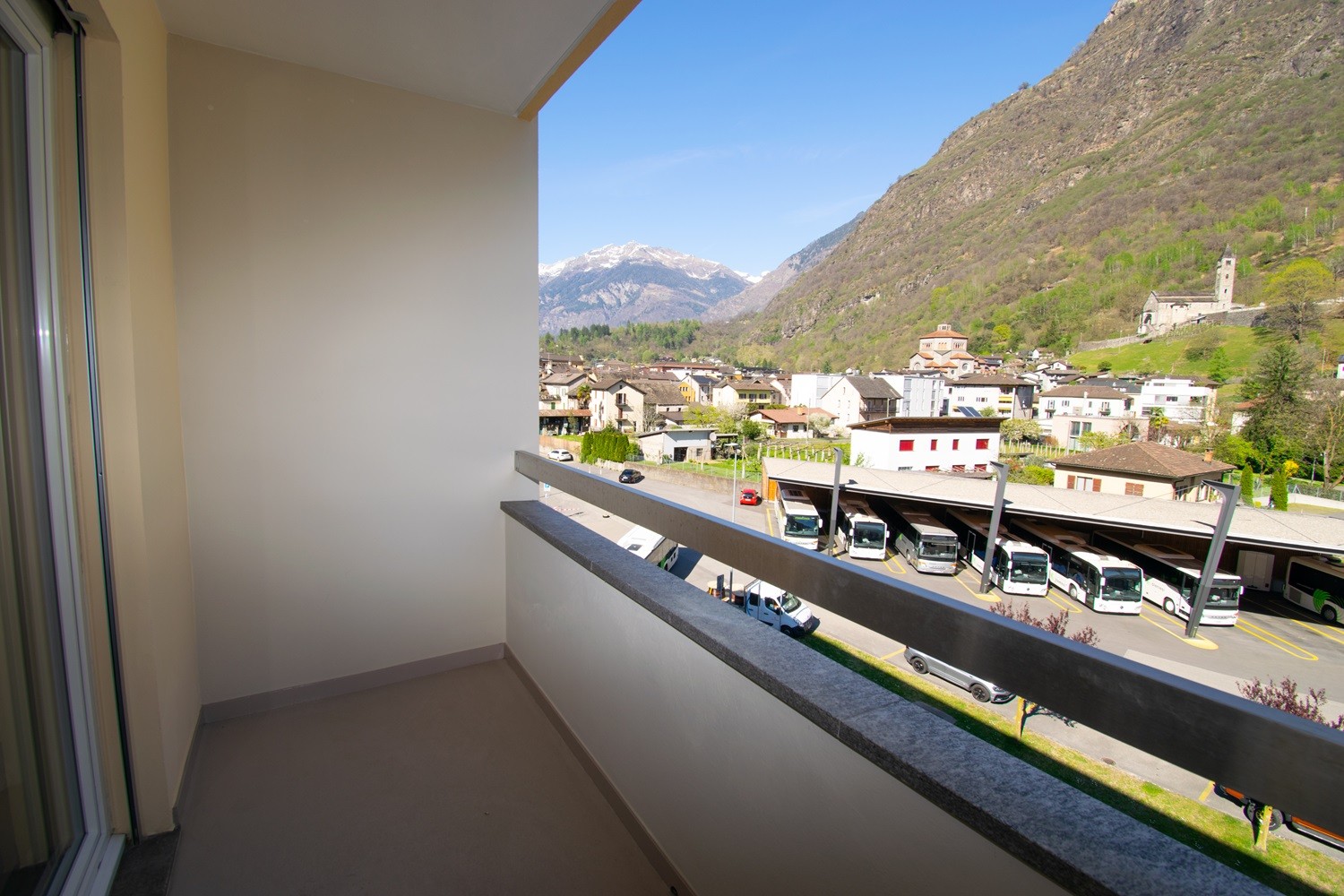2 ½ rooms apartment