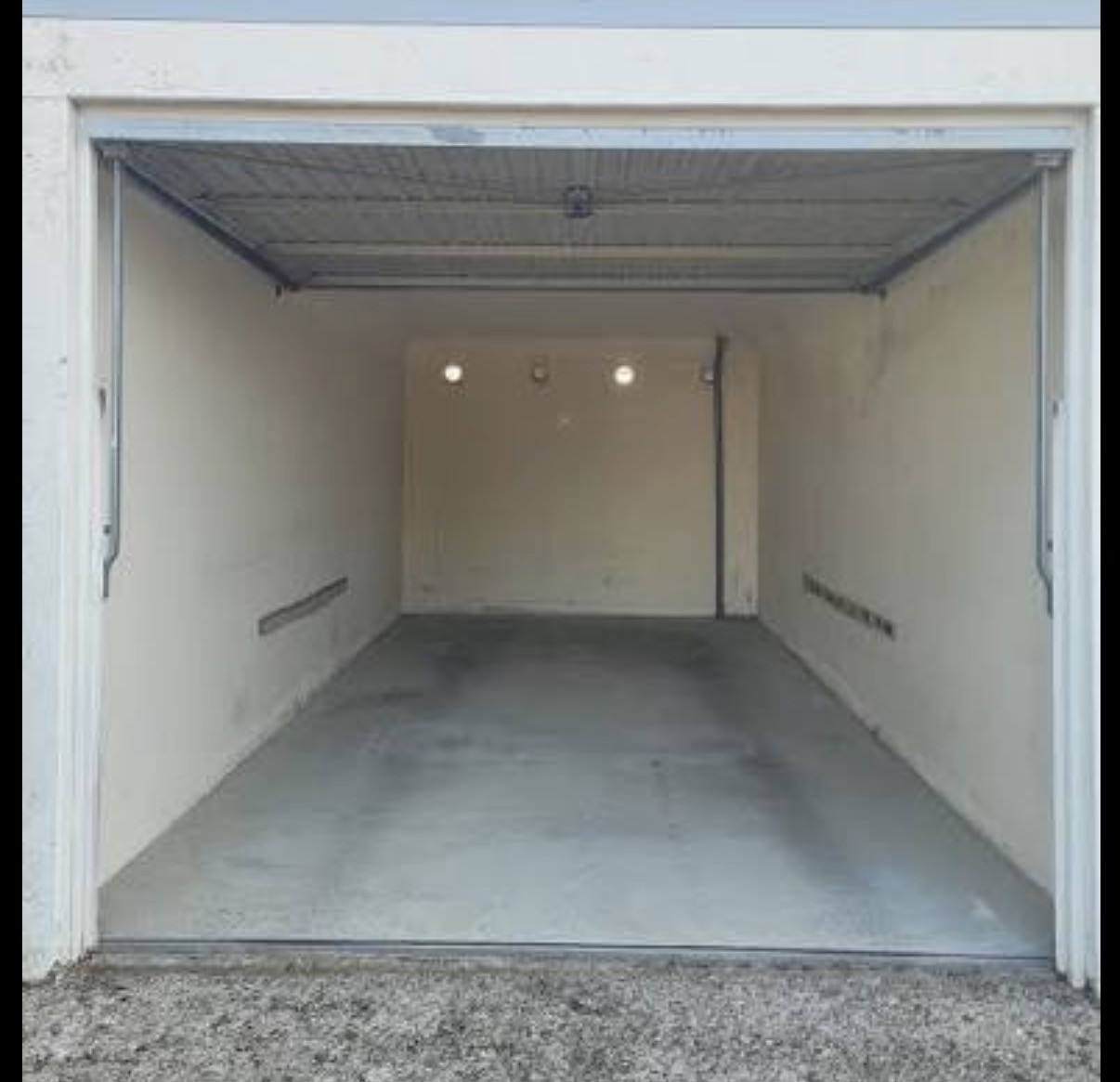 Posto auto interrato